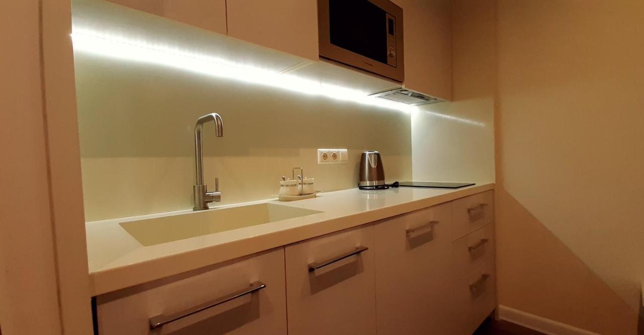 Alliance Palace Sea View Apartment باتومي المظهر الخارجي الصورة
