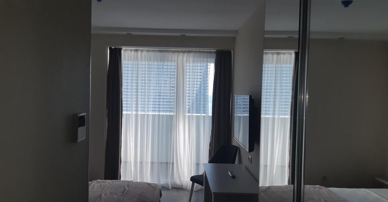 Alliance Palace Sea View Apartment باتومي المظهر الخارجي الصورة