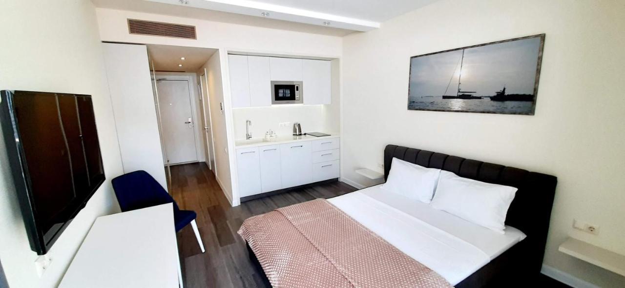 Alliance Palace Sea View Apartment باتومي المظهر الخارجي الصورة